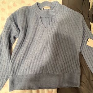 nwt sweater